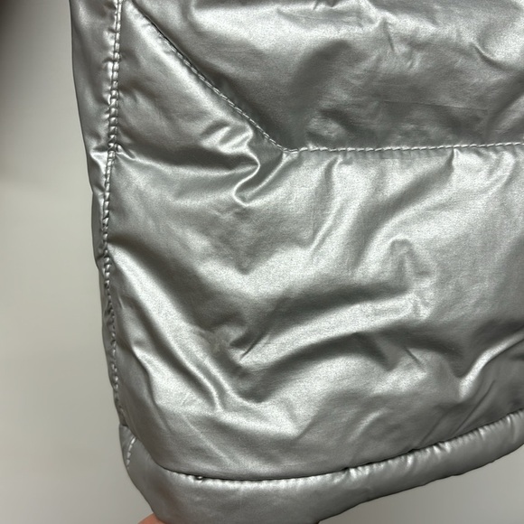 PUMA sport lifestyle padded silver jacket size XS - Picture 6 of 9